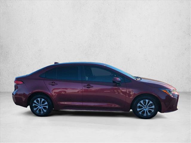 Certified 2022 Toyota Corolla LE FWD image 4