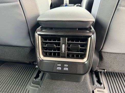 New 2026 Toyota Crown Signia image 18