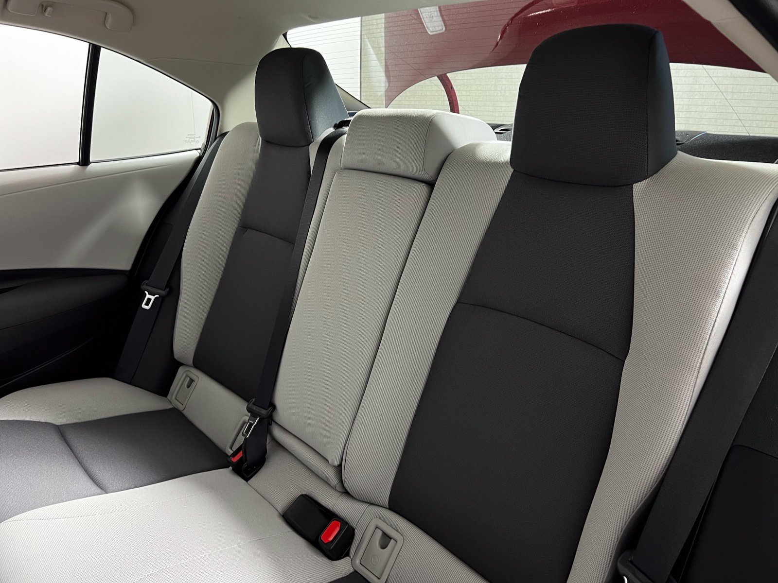 Certified 2025 Toyota Corolla LE FWD image 19