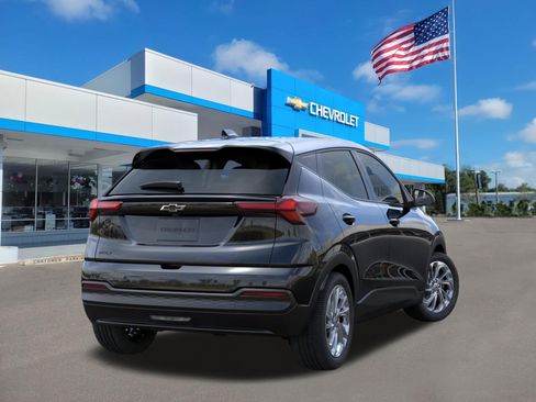 New 2027 Chevrolet Bolt LT w/ Comfort Package FWD image 4