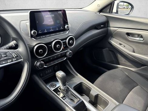 Used 2025 Nissan Sentra SV FWD image 16