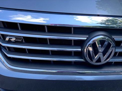 Used 2020 Volkswagen Passat 2.0T R-Line FWD image 5
