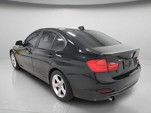 Used 2015 BMW 320i xDrive Sedan AWD/4WD image 5