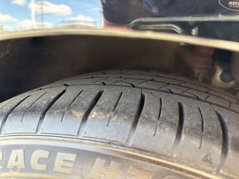 Used 2020 Kia Stinger GT-Line image 32