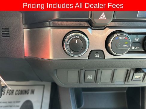 Used 2023 Toyota Tacoma SR AWD/4WD image 11