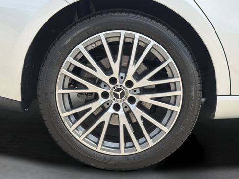 Used 2020 Mercedes-Benz CLA 250 image 11