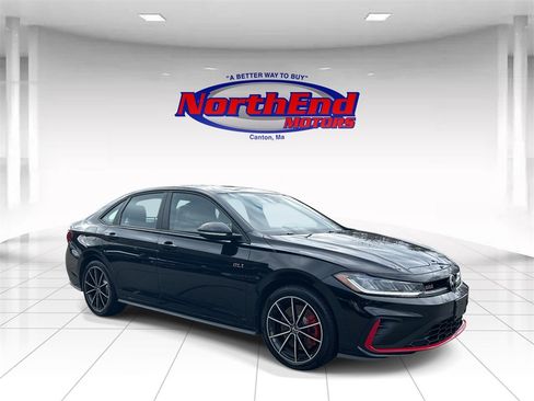 Used 2025 Volkswagen Jetta GLI Autobahn image 2