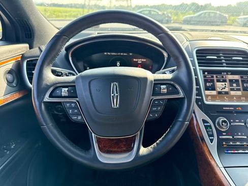 Used 2019 Lincoln Nautilus Reserve AWD/4WD image 21