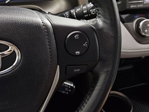 Used 2013 Toyota RAV4 Limited FWD image 18