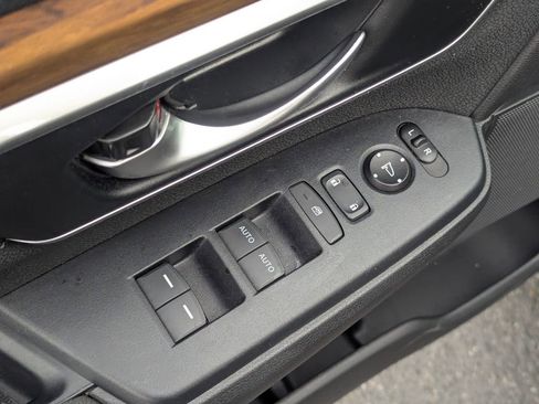 Used 2019 Honda CR-V EX image 26
