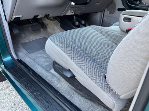 Used 1998 Ford Ranger XLT image 13