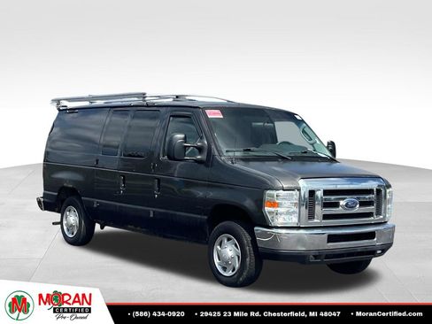 Used 2013 Ford E-150 and Econoline 150 w/ Exterior Upgrade Pkg RWD image 7