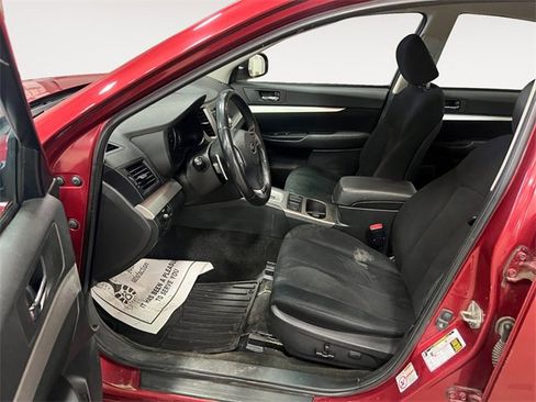 Used 2013 Subaru Legacy 2.5i Premium image 9