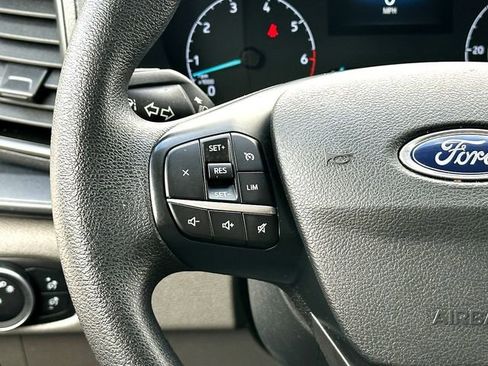 Used 2023 Ford Transit 350 XLT image 24