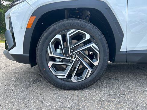 New 2026 Hyundai Tucson Limited AWD/4WD image 10