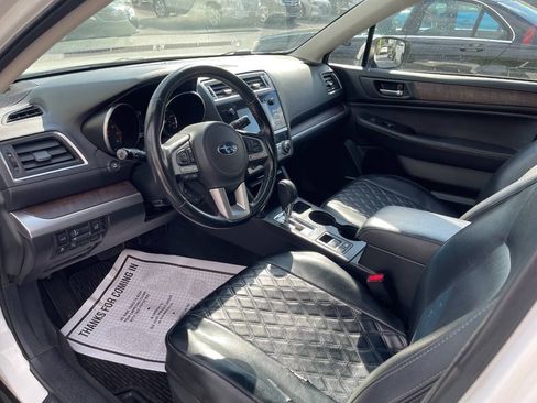 Used 2016 Subaru Outback 2.5i Limited AWD/4WD image 10