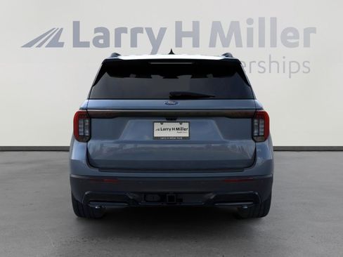 New 2025 Ford Explorer ST-Line w/ Premium Package image 5
