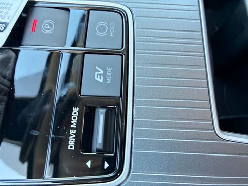 New 2026 Toyota Sienna XLE image 42