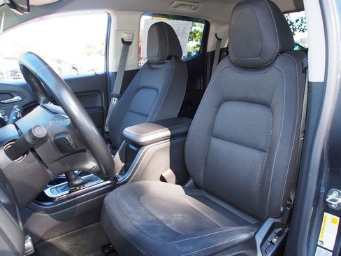 Used 2016 GMC Canyon SLE w/ SLE Convenience Package image 16