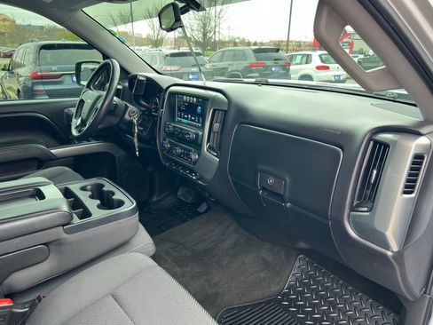 Used 2017 Chevrolet Silverado 1500 LT w/ All Star Edition image 29