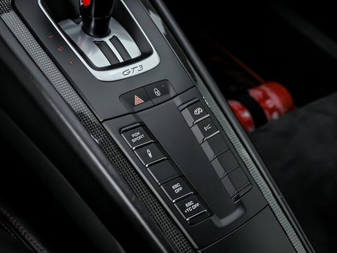 Used 2015 Porsche 911 GT3 RWD image 33