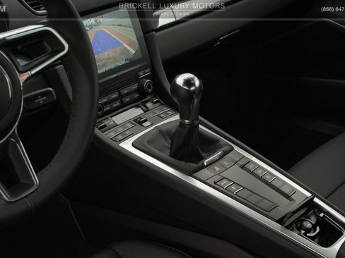 Used 2024 Porsche 718 Cayman image 10