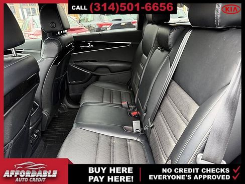 Used 2019 Kia Sorento SX AWD/4WD image 11