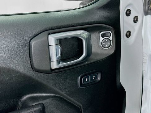 Certified 2022 Jeep Wrangler Unlimited Sport AWD/4WD image 28