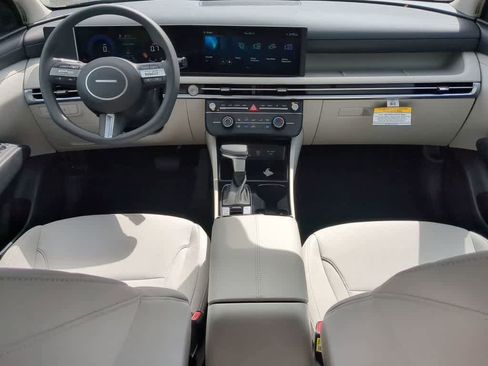 New 2026 Hyundai Tucson SE image 16