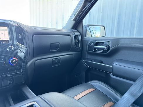 Used 2019 GMC Sierra 1500 AT4 w/ AT4 Premium Package image 30