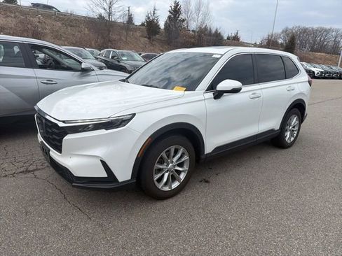 Used 2024 Honda CR-V EX image 3