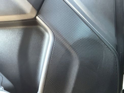 Used 2025 GMC Canyon Elevation image 24