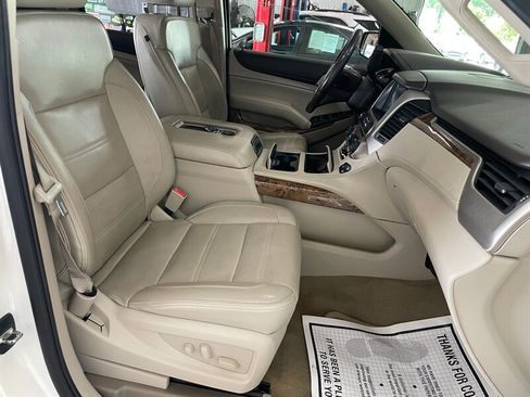 Used 2015 GMC Yukon Denali w/ Open Road Package AWD/4WD image 20