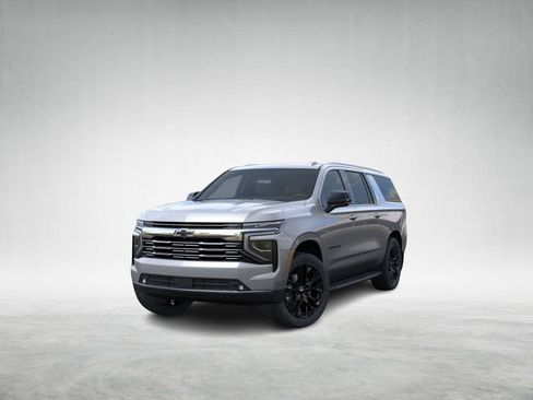 New 2025 Chevrolet Suburban Premier image 7
