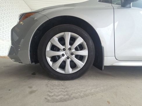 Used 2024 Toyota Corolla LE FWD image 22