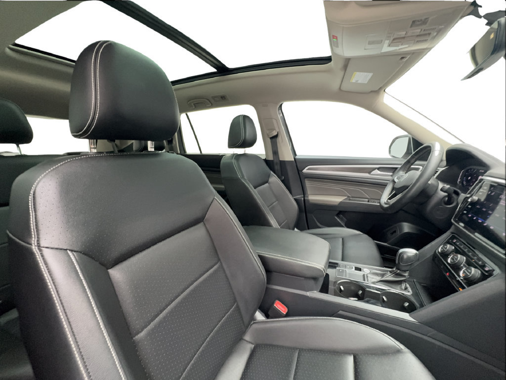 Used 2023 Volkswagen Atlas SE w/ Panoramic Sunroof Package FWD image 36