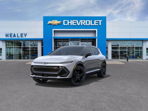 New 2025 Chevrolet Equinox EV RS w/ Active Safety Package 3 AWD/4WD image 8