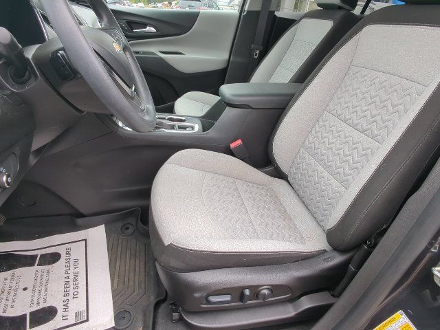 Used 2022 Chevrolet Equinox LS w/ LS Convenience Package AWD/4WD image 10