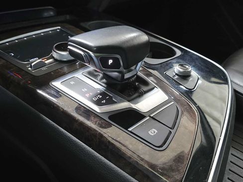 Used 2018 Audi Q7 3.0T Premium Plus AWD/4WD image 73