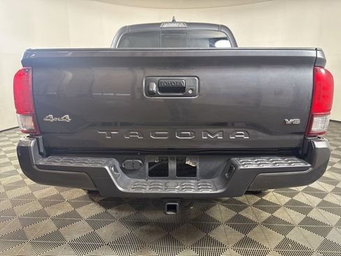 Used 2023 Toyota Tacoma SR5 w/ Technology Package image 21