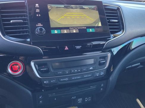Used 2019 Honda Pilot Elite image 19