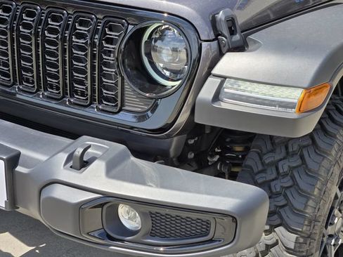 Used 2025 Jeep Wrangler Unlimited Sport S 4xe AWD/4WD image 10