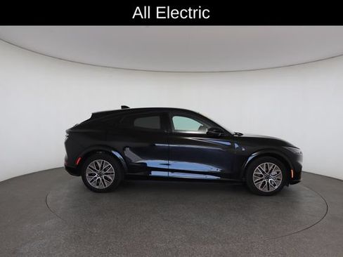 Used 2024 Ford Mustang Mach-E Premium AWD/4WD image 22