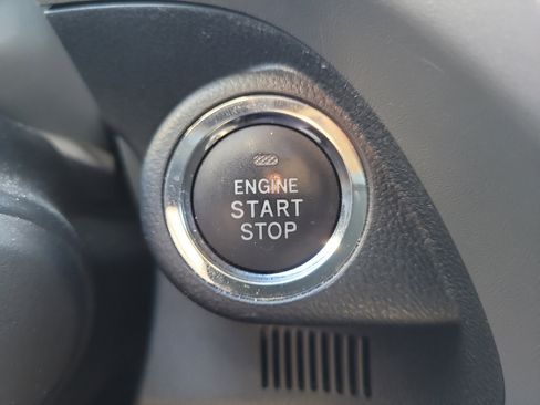 Used 2024 Subaru Crosstrek 2.0i Premium image 27