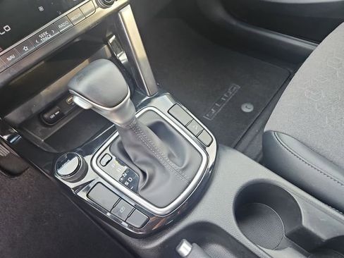 Used 2024 Kia Seltos S image 22