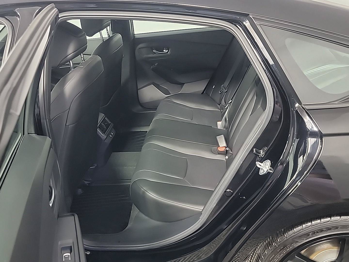 Certified 2025 Honda Accord Sport image 16
