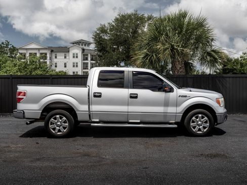 Used 2014 Ford F150 XLT w/ XLT Chrome Package RWD image 2
