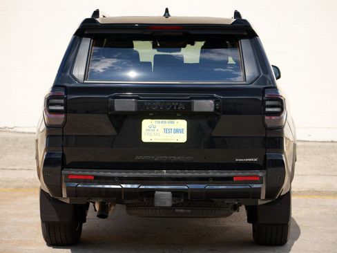 Used 2025 Toyota 4Runner Platinum AWD/4WD image 11