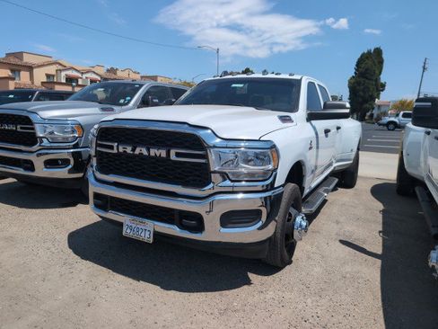 Used 2021 RAM 3500 Tradesman AWD/4WD image 1