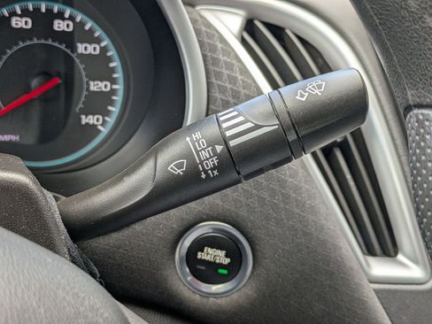 Used 2022 Chevrolet Malibu LT image 19